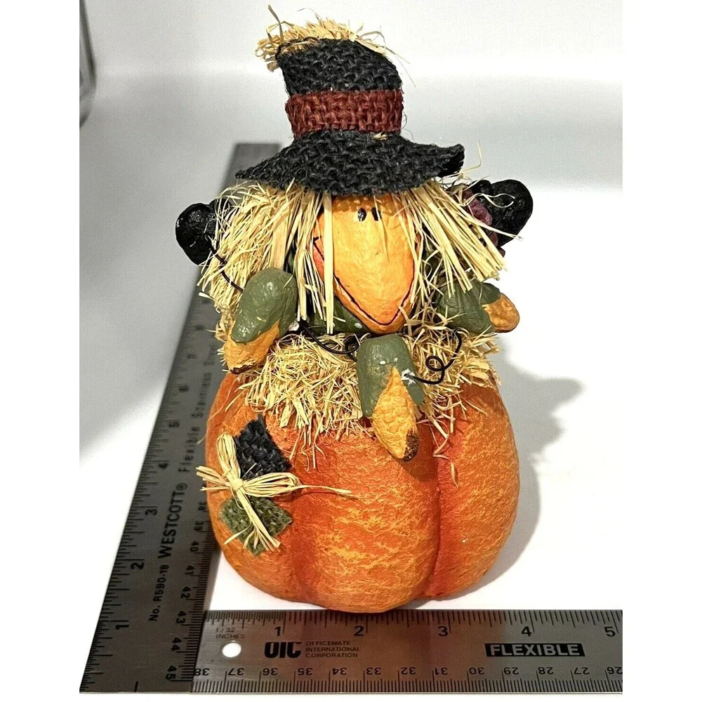Scarecrow Pumpkin Figurine Eerie Alley Fall Halloween Thanksgiving Decor 6.5